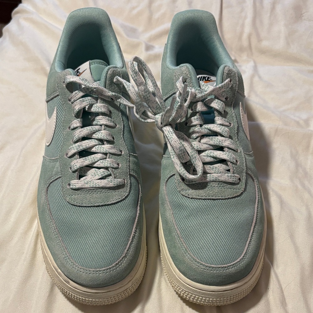 Nike Air 10 1/2 Men's Light Green Sneakers